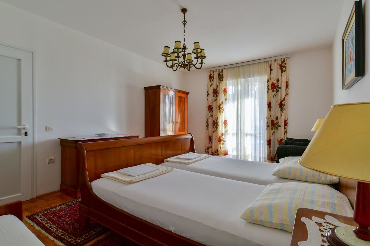 Апартаменты Lux Apartment Ruzica Свети-Стефан-22