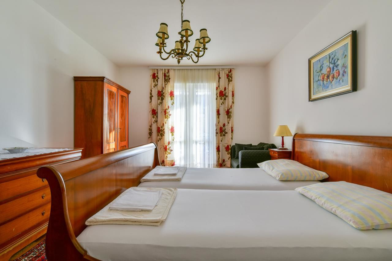 Апартаменты Lux Apartment Ruzica Свети-Стефан-8